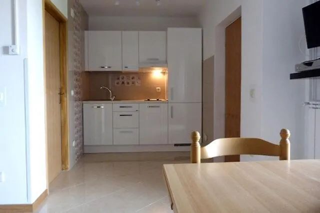 Apartamento With A Parking Space Stinjan, - 7369