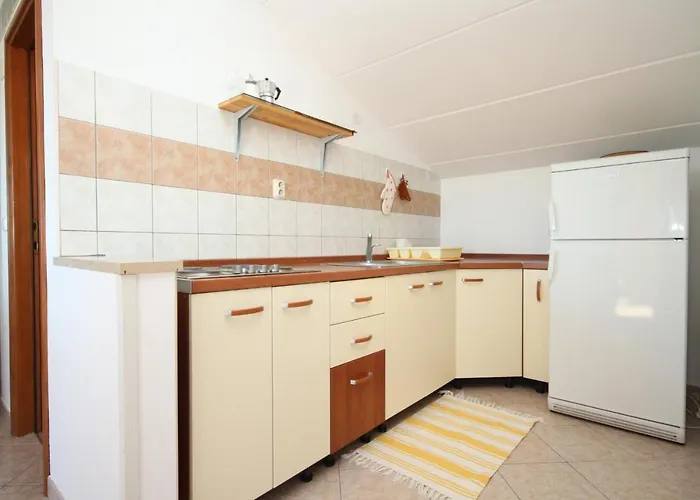 Apartamento With A Parking Space Stinjan, - 7369 Pula